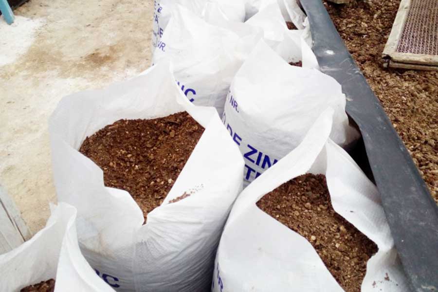 Guano natural de cuy para agricultura